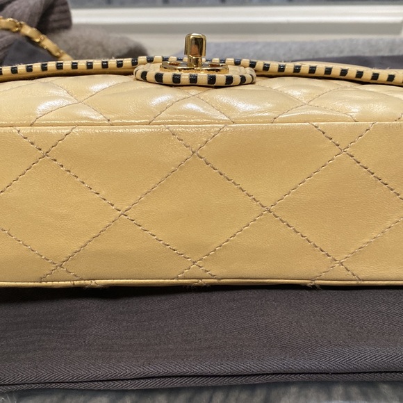 Rare Chanel Vintage Flap Bag with 24K Gold Hardware - Picture 9 of 16